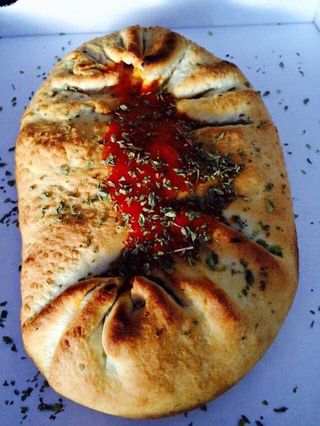 Pizza Calzone Cerrada