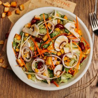 Salată vegetariană