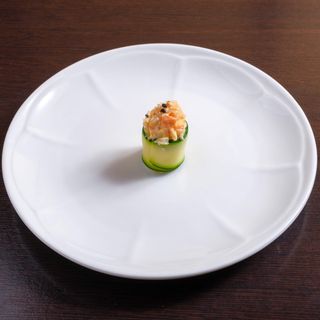 44. Gunkan  Gamberi, maionese spicy e zucchine  - 1 pezzo