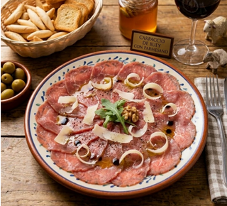 Carpaccio De Buey Con Parmesano