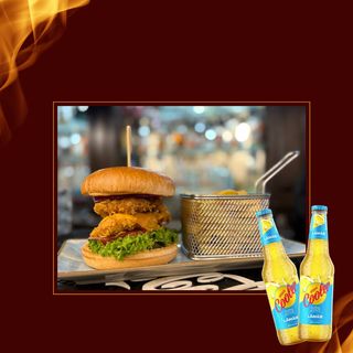 2x Burgeri Pui Crispy + Cartofi prajiti +2 Beri Ursus fara alcool