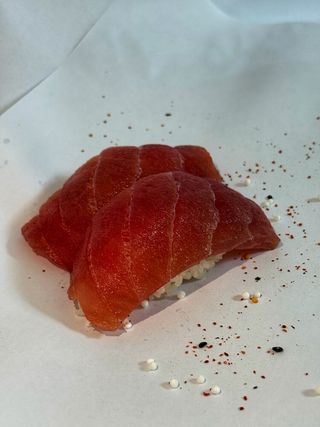 Nigiri z tuńczykiem 2 szt.