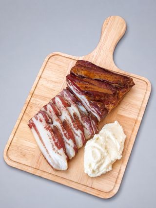 Domaća slanina 1kg