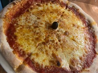 Margarita pizza mala