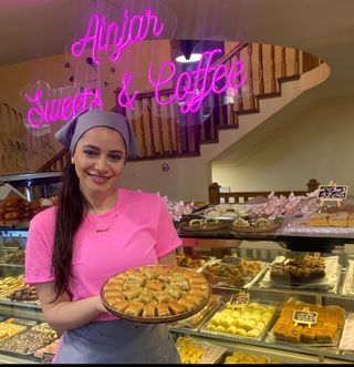 Փախլավա Հալեպի Պիստակով  Փոքր 1 Բաժին(4հատ)