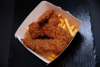 Crispy piept de pui picant 