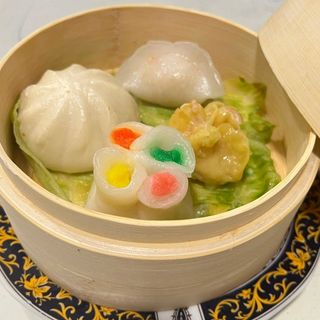 Surtido De Empanadillas Al Vapor (4 Uds.)
