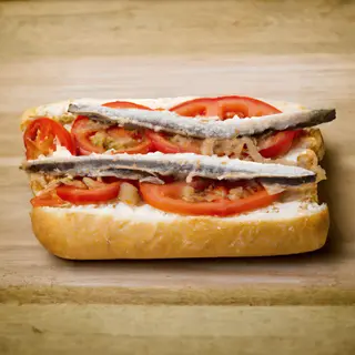 Bocadillo Anchoas Con Mayonesa