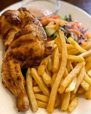 Demi Poulet Grillé Et Frites