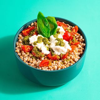 Pesto & burrata bowl