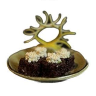 128.Uramaki De Salmón Y Aguacate Con Queso Black (4 Uds.)