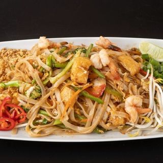 40 - Pad Thai Tailandês
