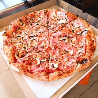 Пица Венеция (500г)