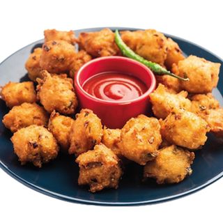 Chicken Pakora + sosy