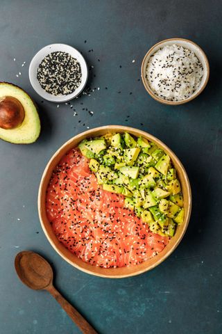 Poké Chirachi Saumon Avocat