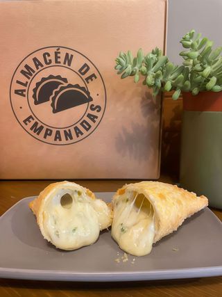 Empanada de Roquefort y Apio