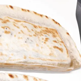 Cassone vegetariano mozzarella e funghi