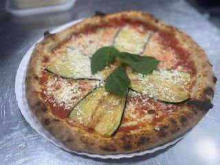 Pizza Parmesana (Mediana)