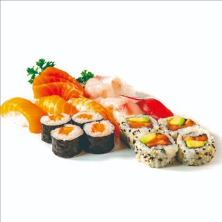 29a. Barca Sushi Mixto