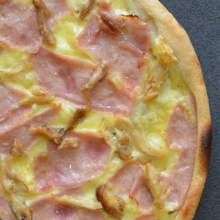 Pizza piletina i šunka