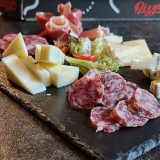 Antipasto A La Italiana