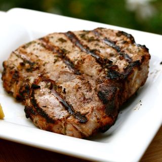 Ceafa de porc pe grill