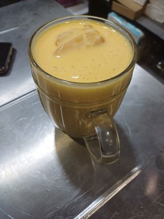 1. Mango Lassi Yogurt (500 Ml.)