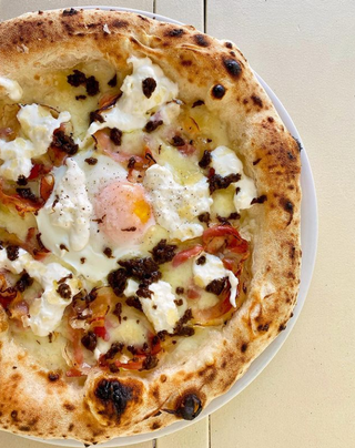 Pizza Carbonara con trufa