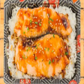 135-Arroz Con Salmón Teppanyaki