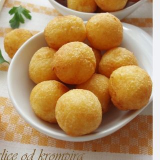 Krompir pire kuglice