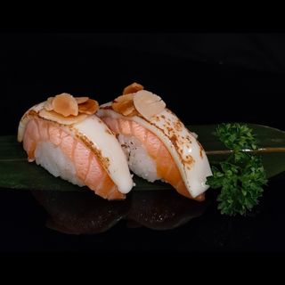 Nigiri sake cheese-65