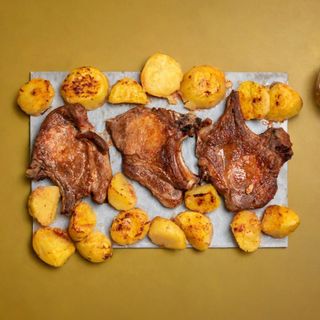 Свински котлети (350г)