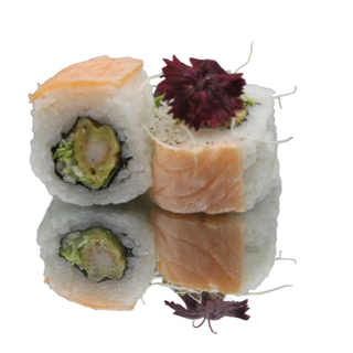 Uramaki de salmón flambeado (8pz)