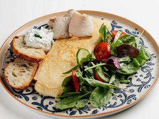 Омлет із сиром та індичкою (290г)