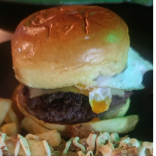 H. Hamburguesa Trufada