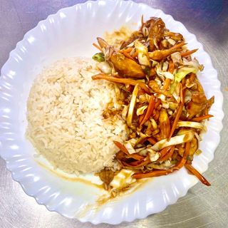 90.鱼香鸡肉饭-Listici ljute  piletine "sichuan"with rice