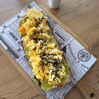 Tosta de Abacate