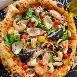 Pizza Fruit De Mer