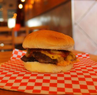 Hamburguesa Coyote Junior sola