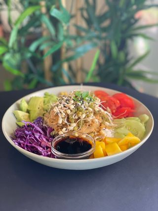Buddha Bowl Hummus