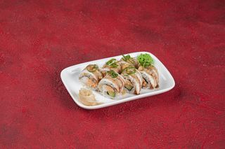 Ролл с  крабом и угрем