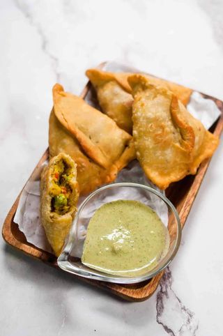 Vegetable samosa
