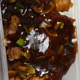 Pato Con Salsa Picante