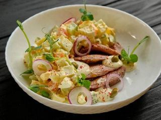 Салат Оливье (300г)