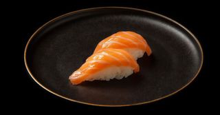 Nigiri salmone - 4 pezzi