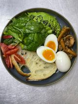 Правильний сніданок з чорноморськими .креветками