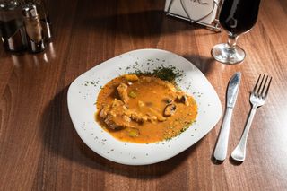 Escalop cu ciuperci la cuptor 