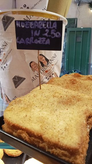 Mozzarella in carrozza