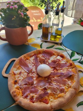 Pizza buratta