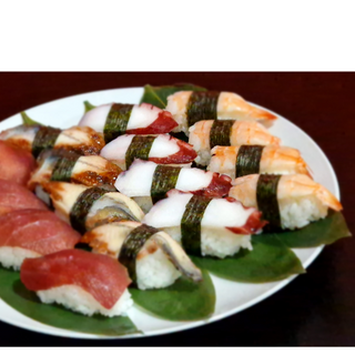 Combo delicius (16 piezas)